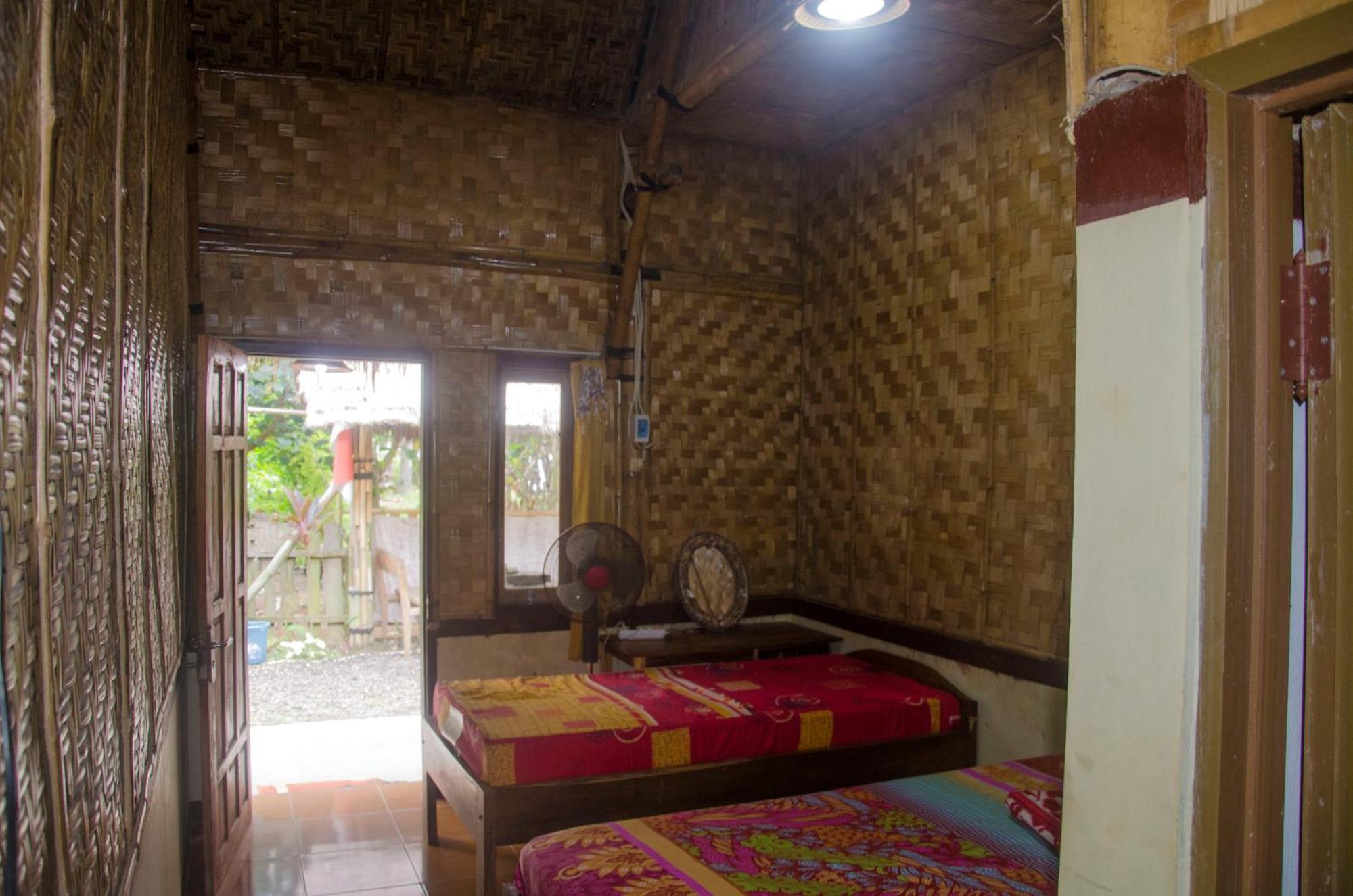 Red Island Bungalows Pasanggaran Exteriér fotografie