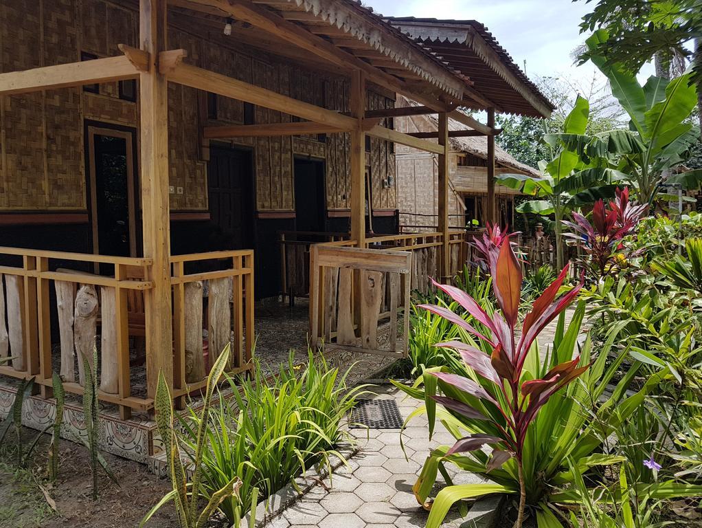 Red Island Bungalows Pasanggaran Exteriér fotografie