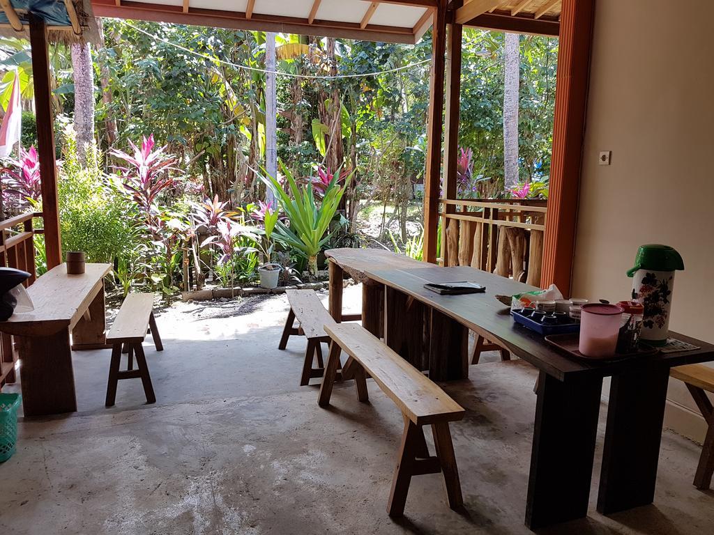 Red Island Bungalows Pasanggaran Exteriér fotografie
